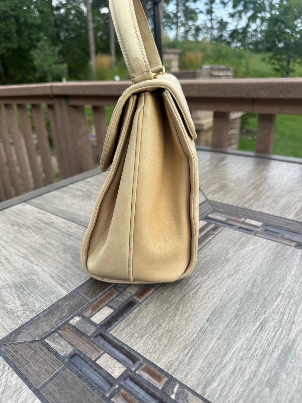 Bally Quilted Cream Top-Handle Satchel with Gold Hardware - Picture 4 of 13